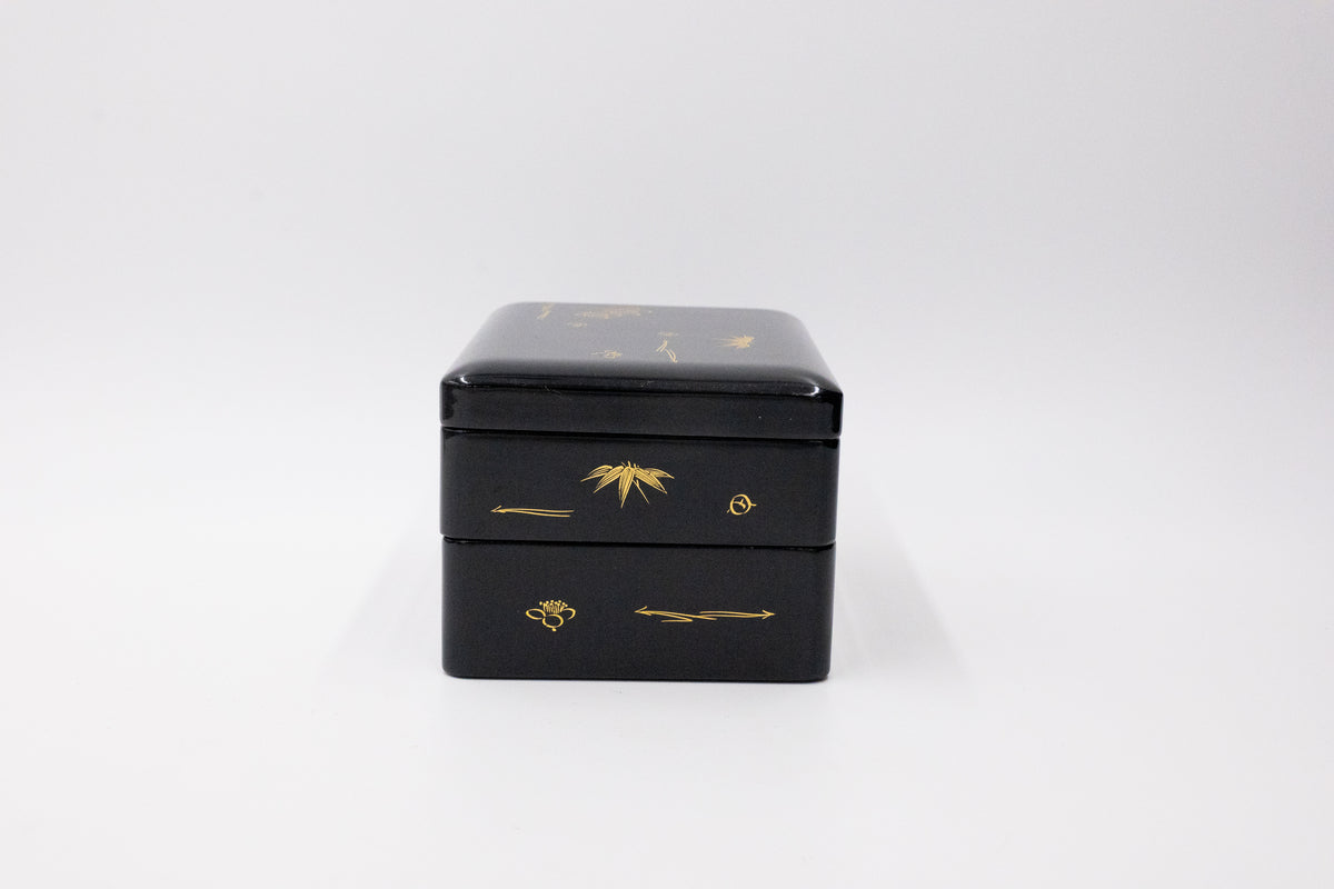 Vintage Japanese Lacquerware Jubako (lunch box) – Black & gold